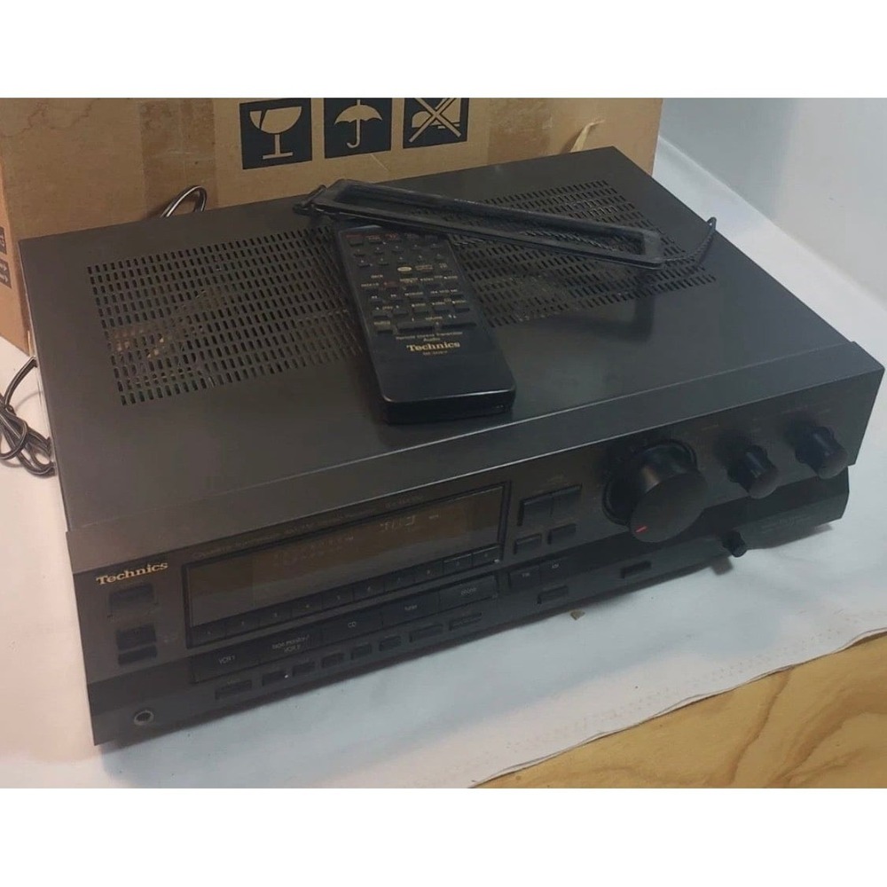 Technics SA-GX100 AM-FM Stereo Receiver Bundle With Remote